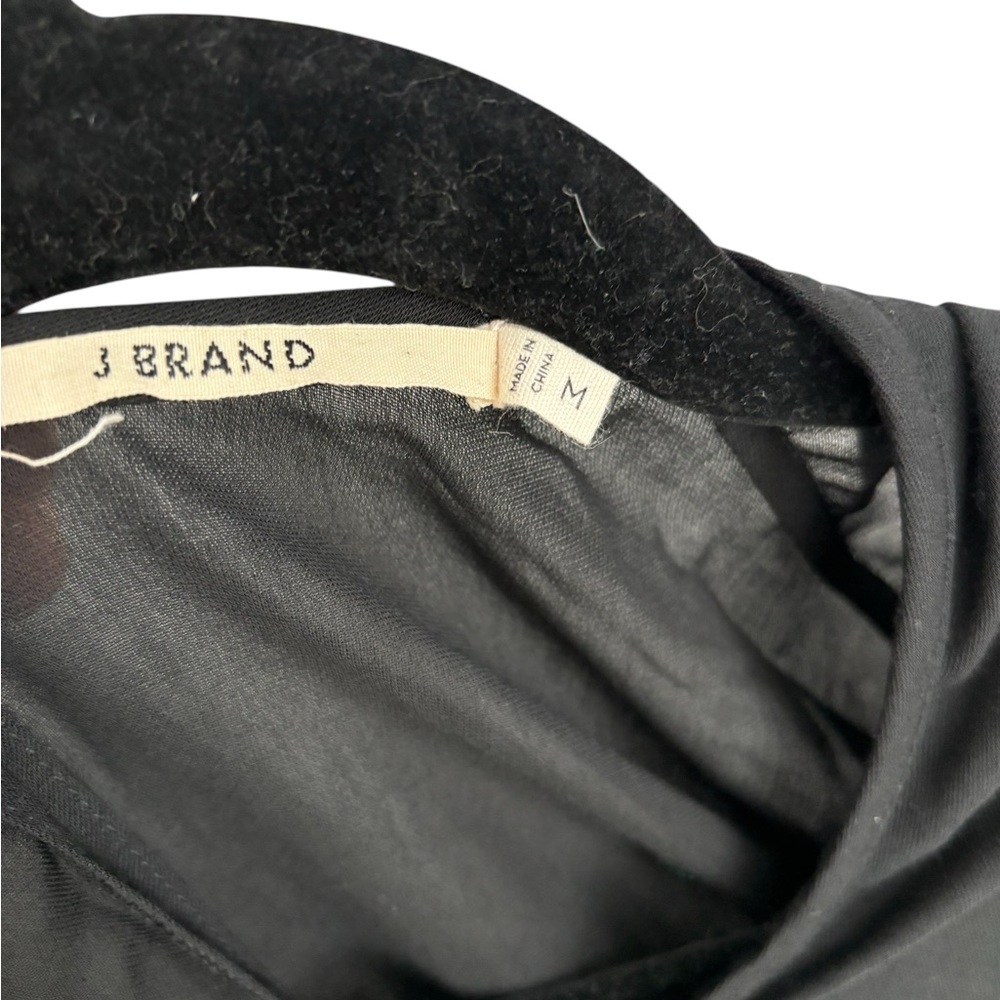 J Brand Sheer Black Top with Slit and Pleat Front Sz M - Picture 2 of 4